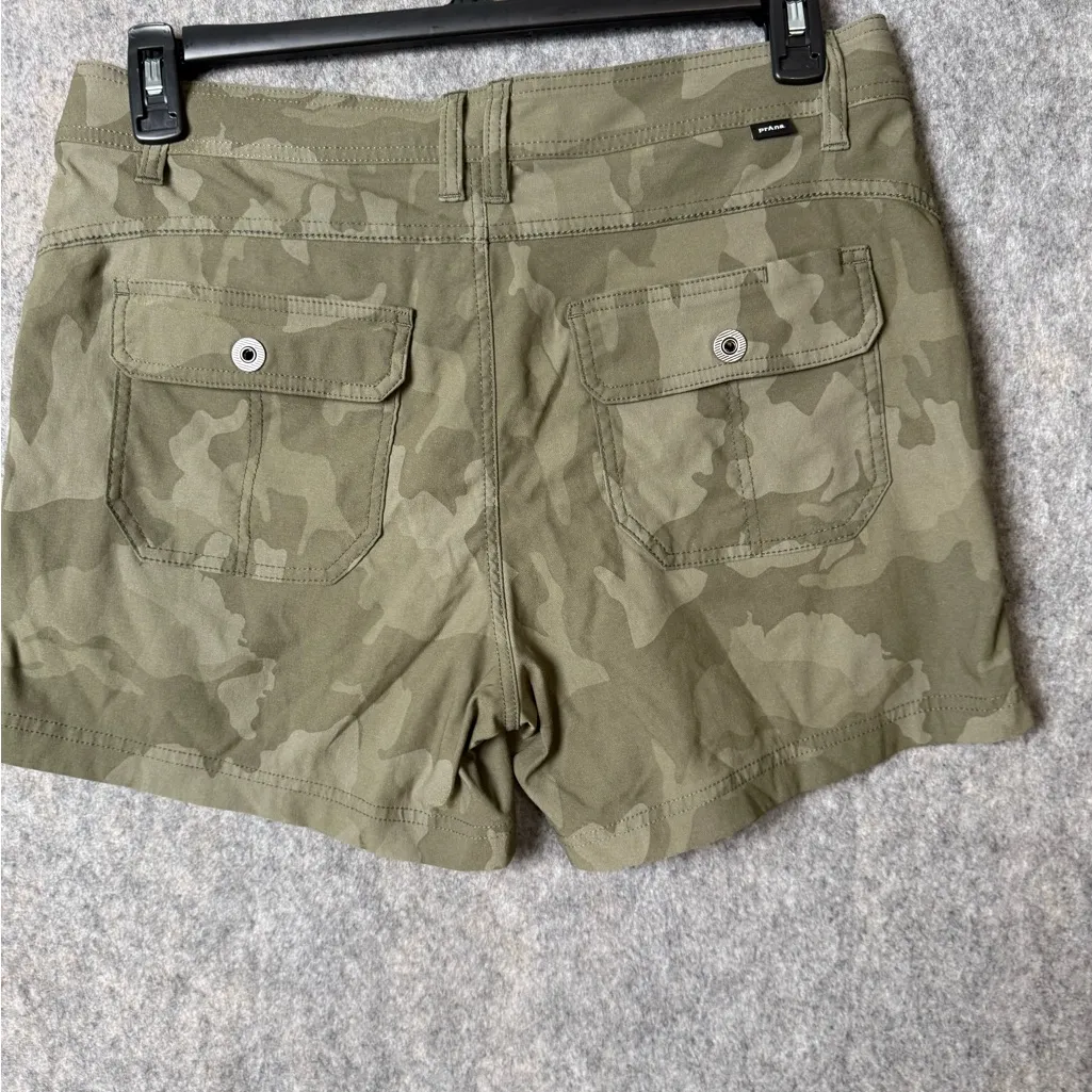 Prana Woman Size 12 standard Olive Camouflage outdoor Shorts - Image 6