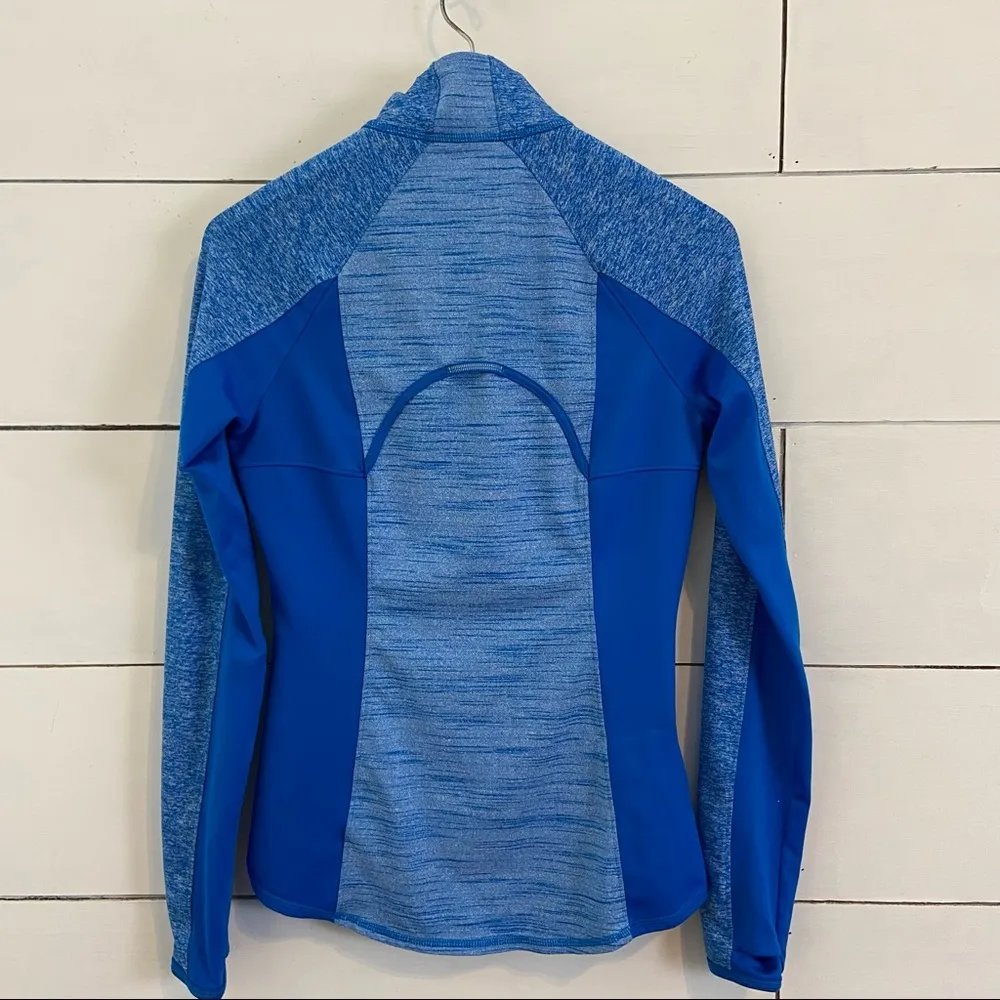 Athleta Running Wild Blue Half Zip Pullover. Size XSmall. - Image 8
