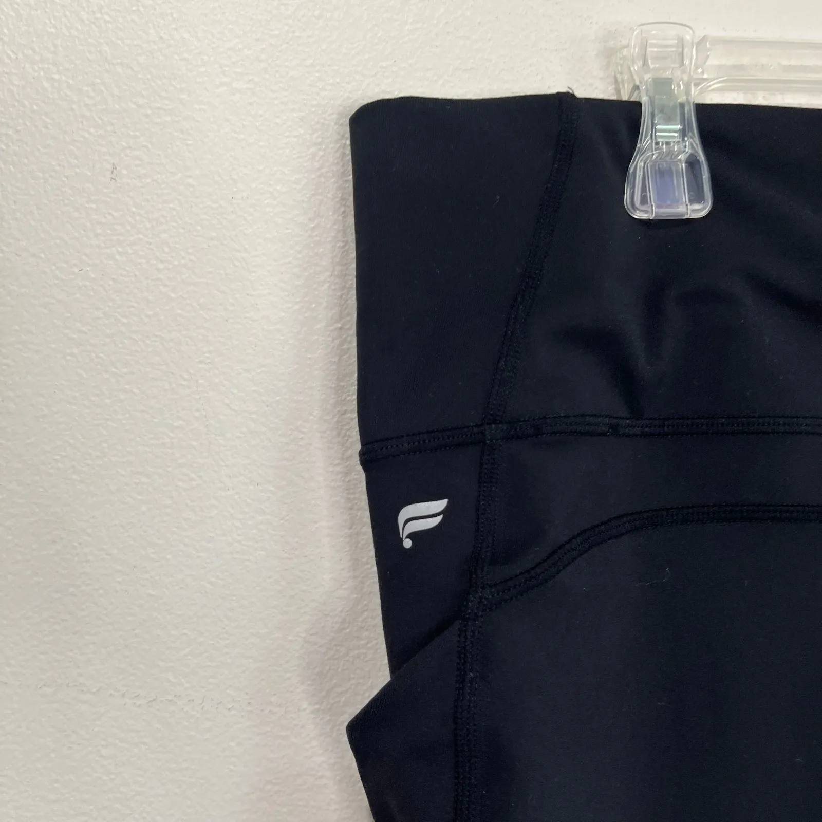 Fabletics Black Oasis PureLuxe High-Waisted Twist 7/8 Legging Plus Size 2X - Image 9