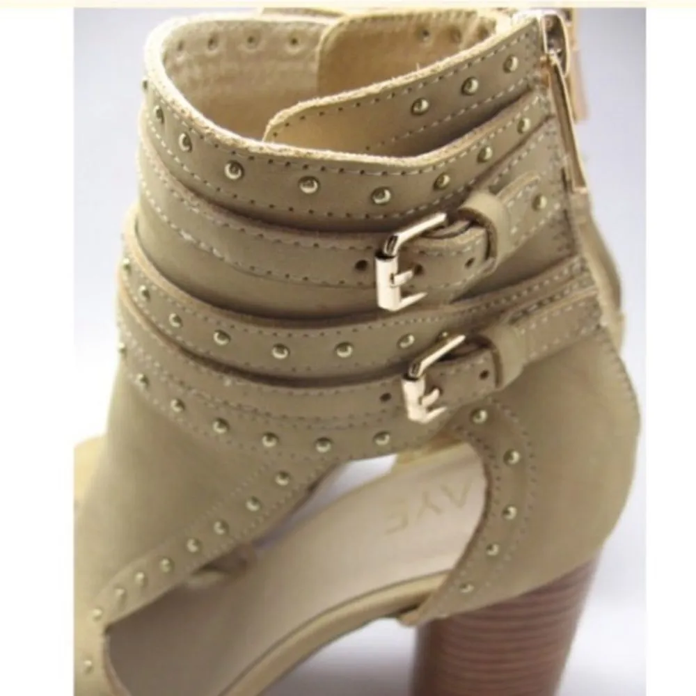 RAYE Tan Studded Stacked Heels Shoes - Image 6