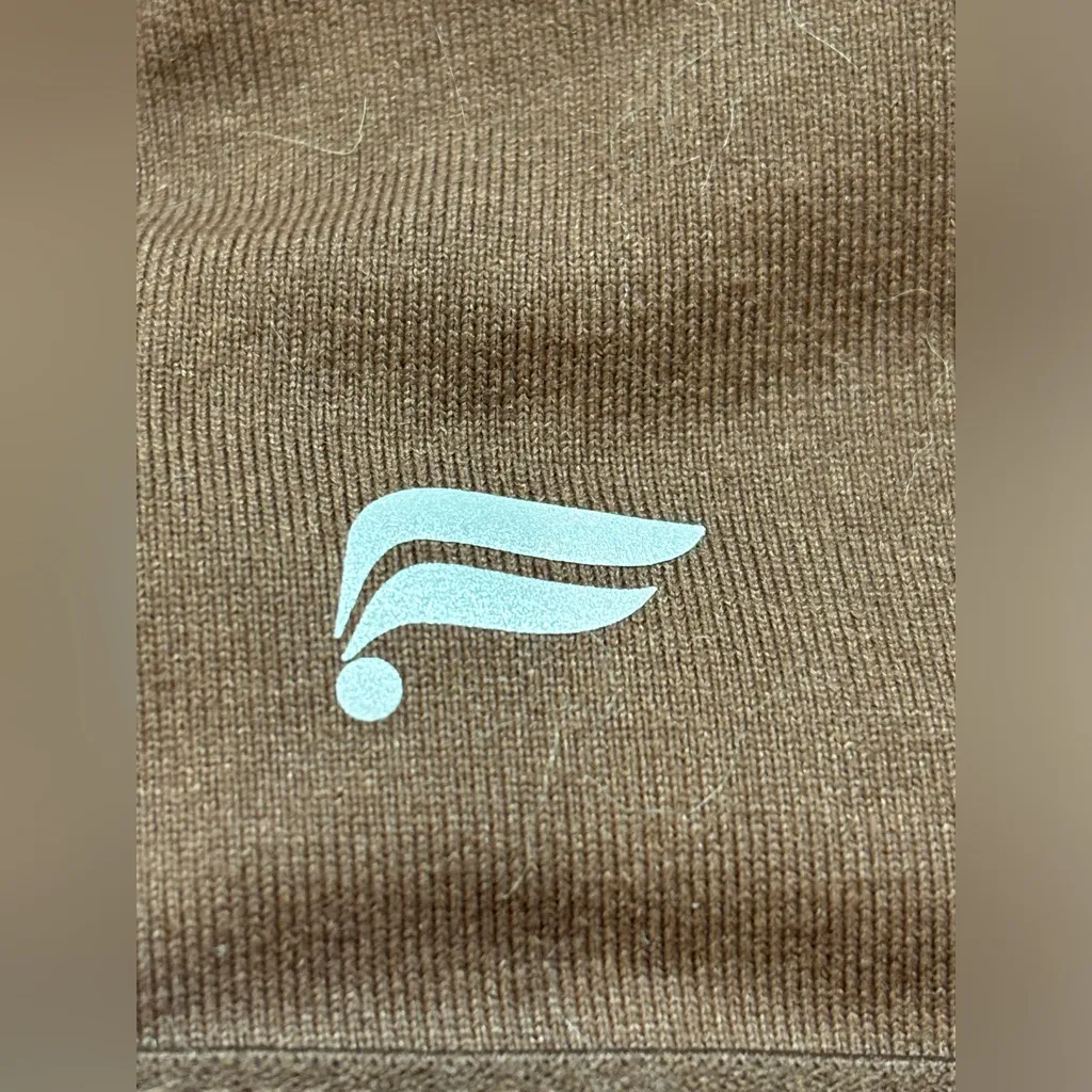 Fabletics Woman’s Brown Athletic Running Sports Bra - Image 3