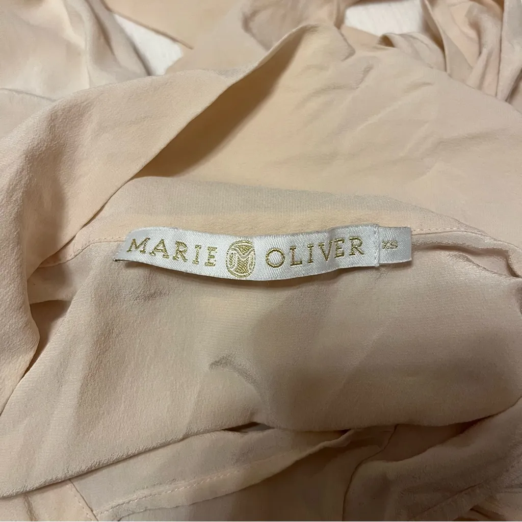 Marie Oliver Elegant Cream Silk Puff Sleeve Long Sleeve Women's Tie Neck Blouse - Image 3