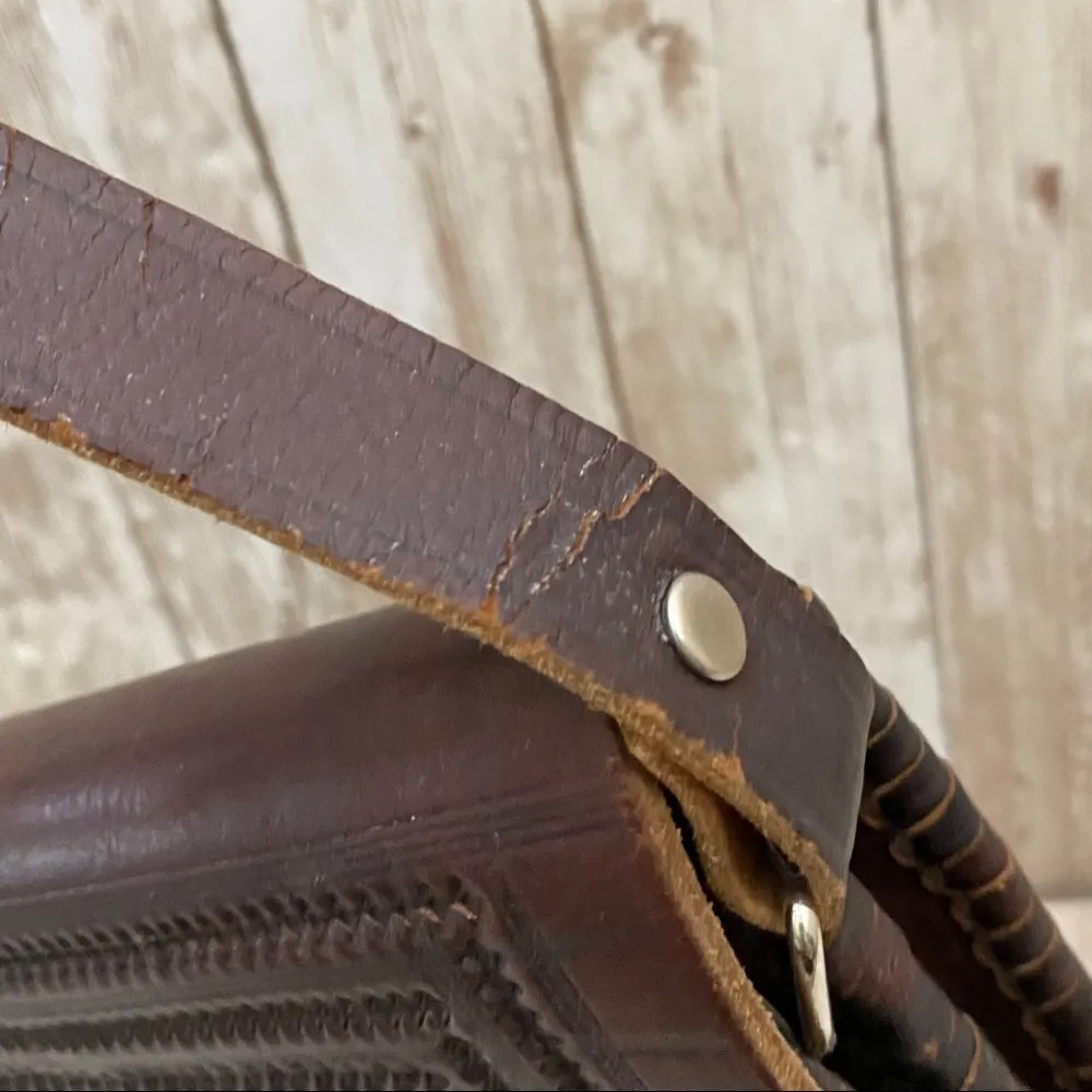 Vintage Hand tooled Embossed Leather Fold Over Crossbody Bag Brown - Image 12