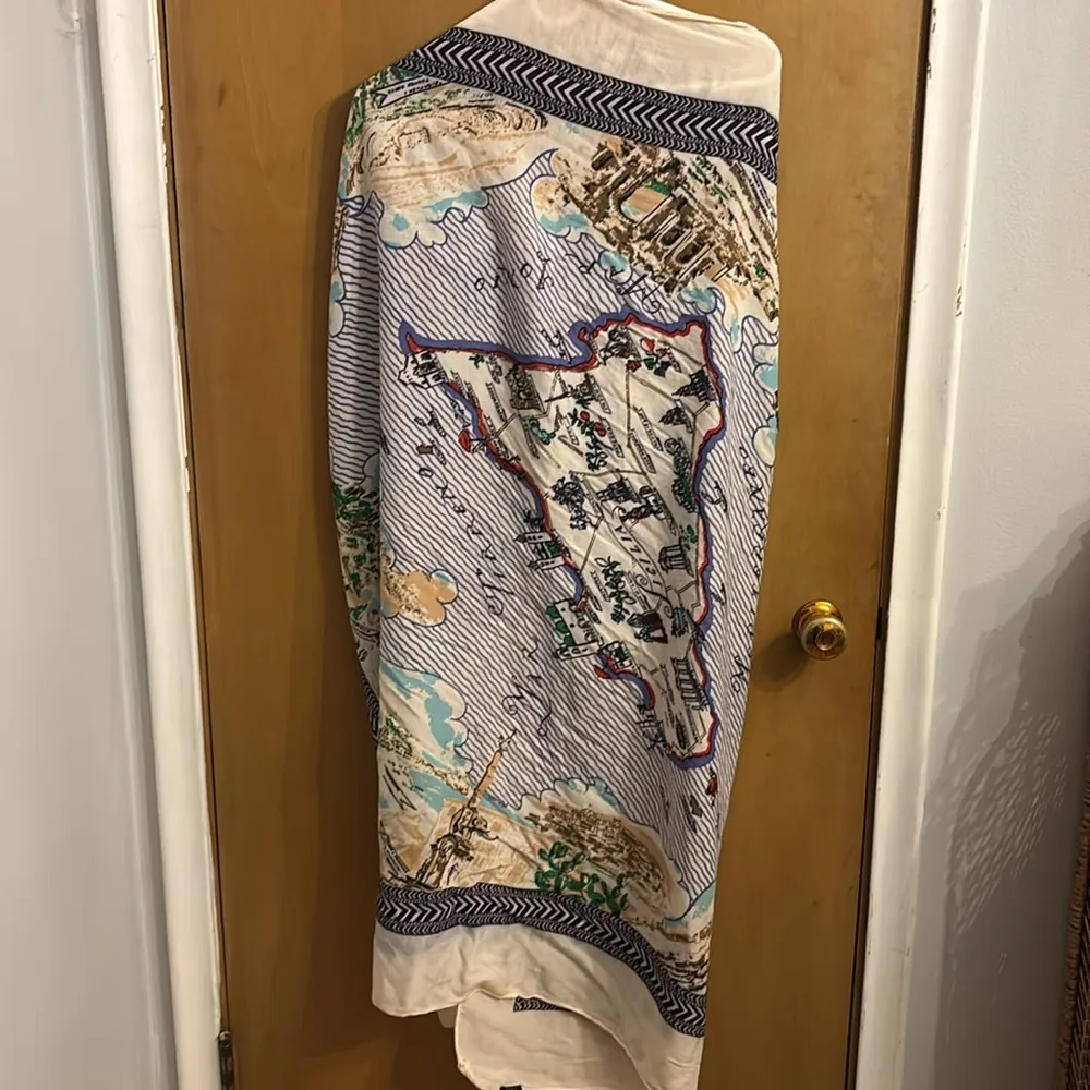 Large Sicily print scarf - Image 2
