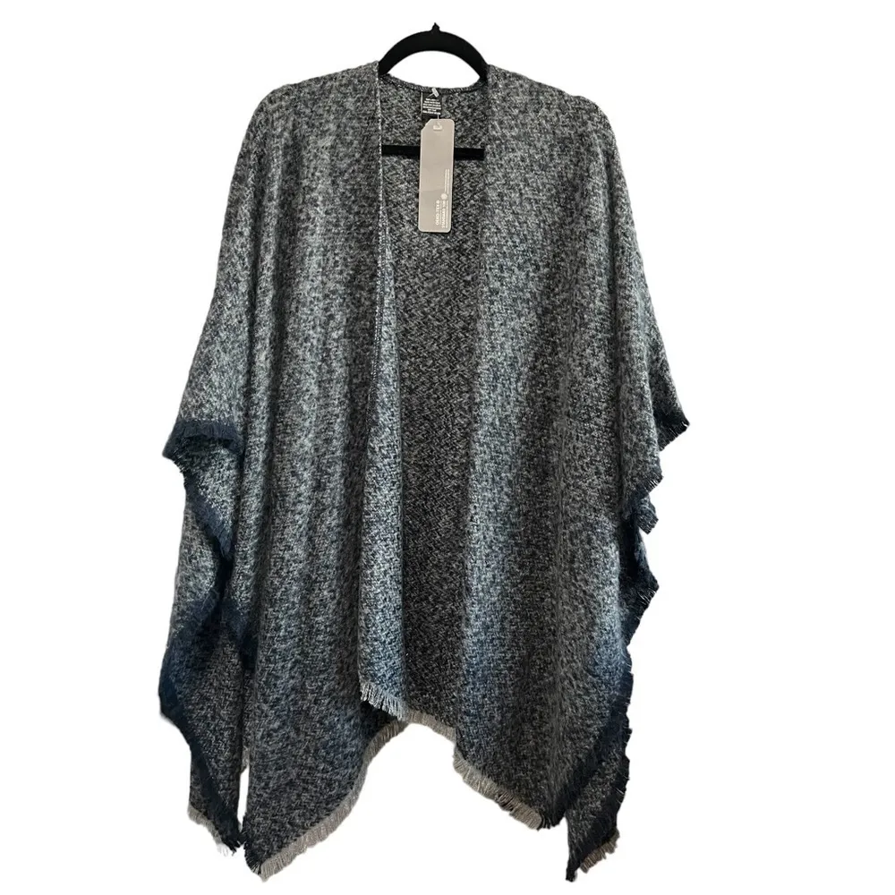 FRAAS WOVEN
ACRYLIC RUANA, New with Tags - Image 2