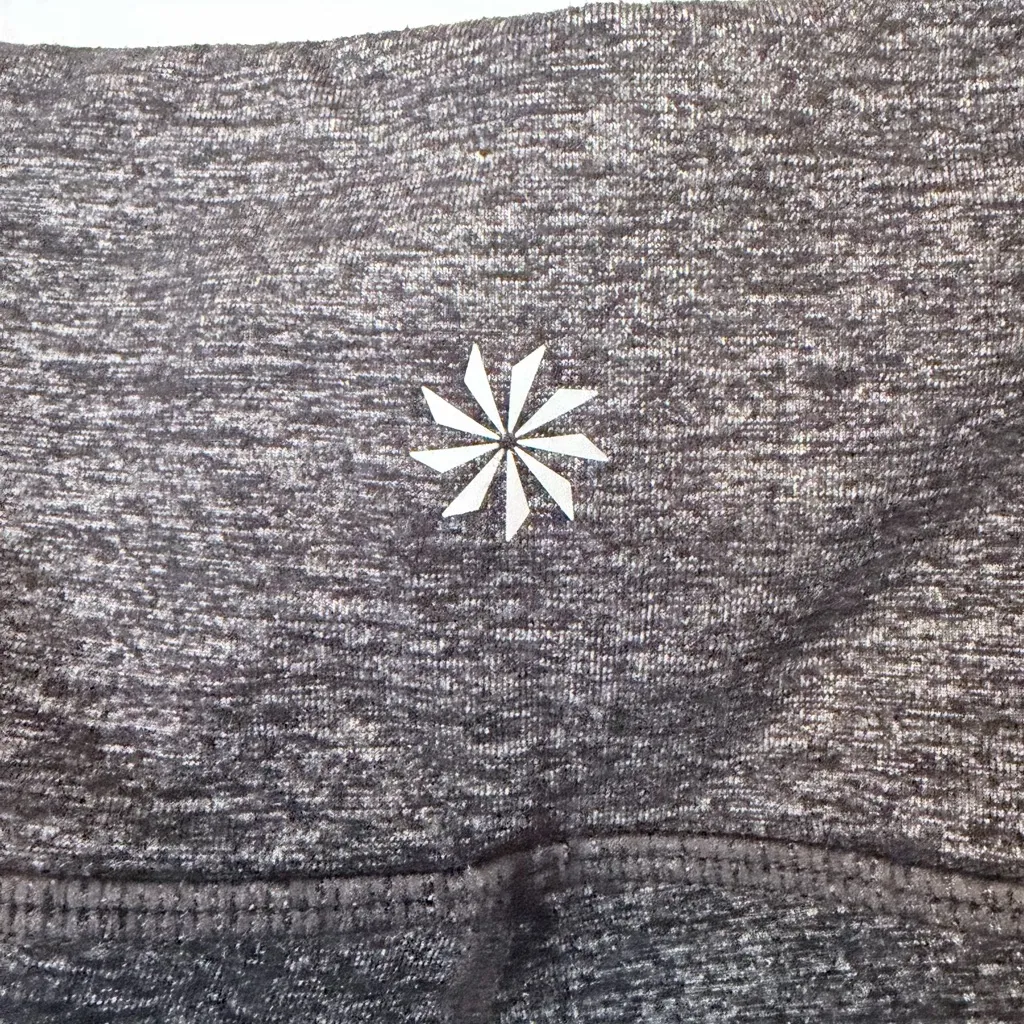 Athleta Mind Over Mat Strappy Lattice Capri Crops Size Small - Image 5