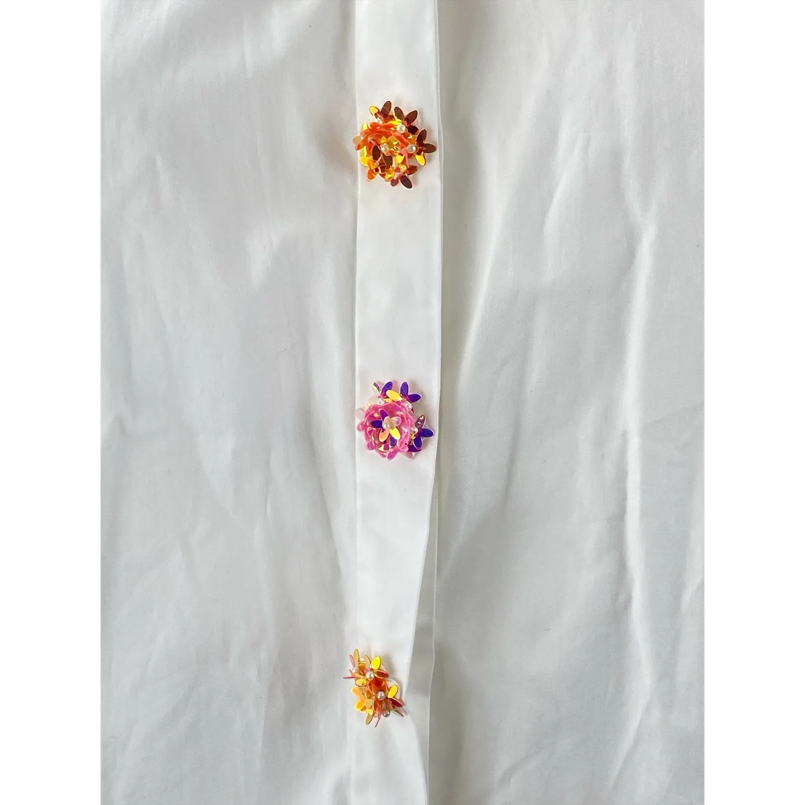 Sarto White Beaded Button Down Heart CutOut Long Sleeve Shirt Blouse Top Size S - Image 2