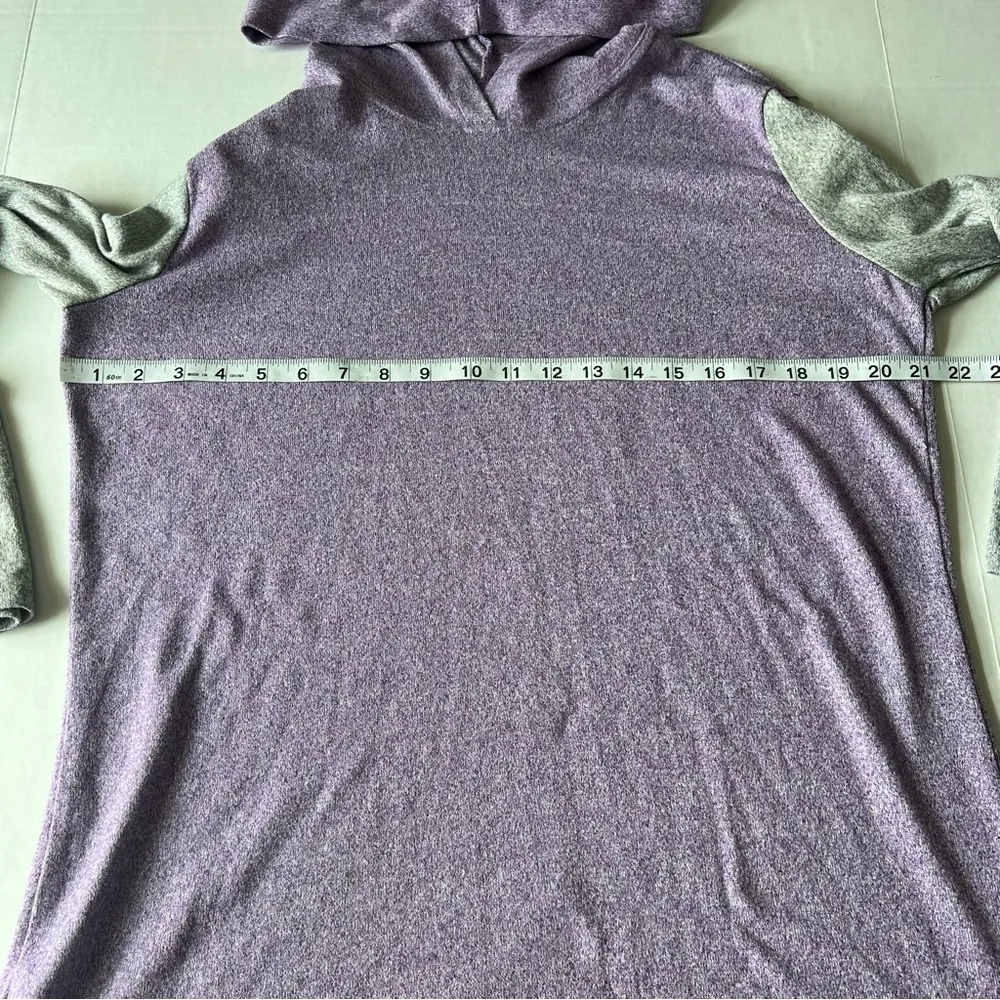 Bobbie Brooks long sleeve hoodie pullover purple gray color block medium - Image 9