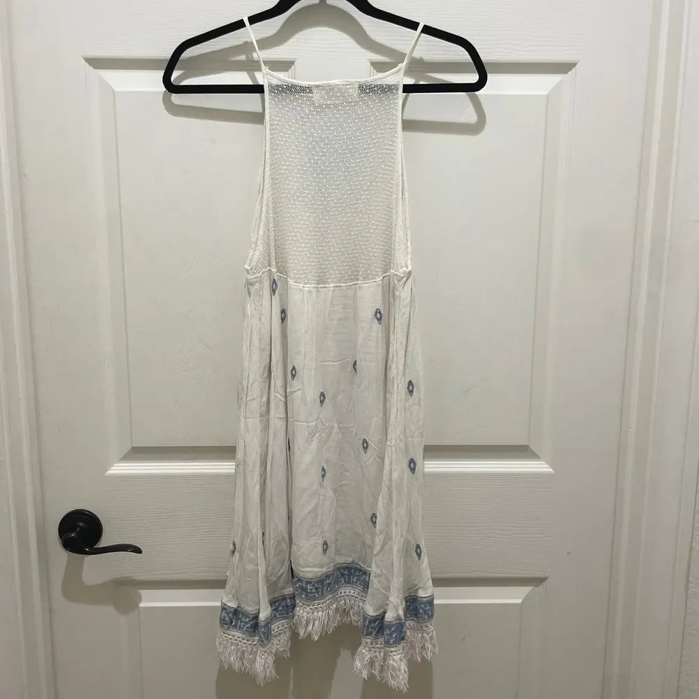 Abercrombie & Fitch White & Blue Sleeveless Fringe Aztec Mini Dress - Image 2