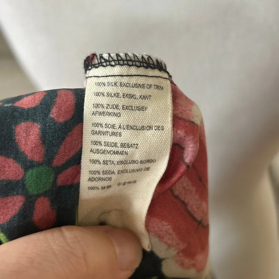 Johnny Was Emby Black Red Floral Chinoiserie Long Sleeve Tunic Button Up Blouse - Image 5