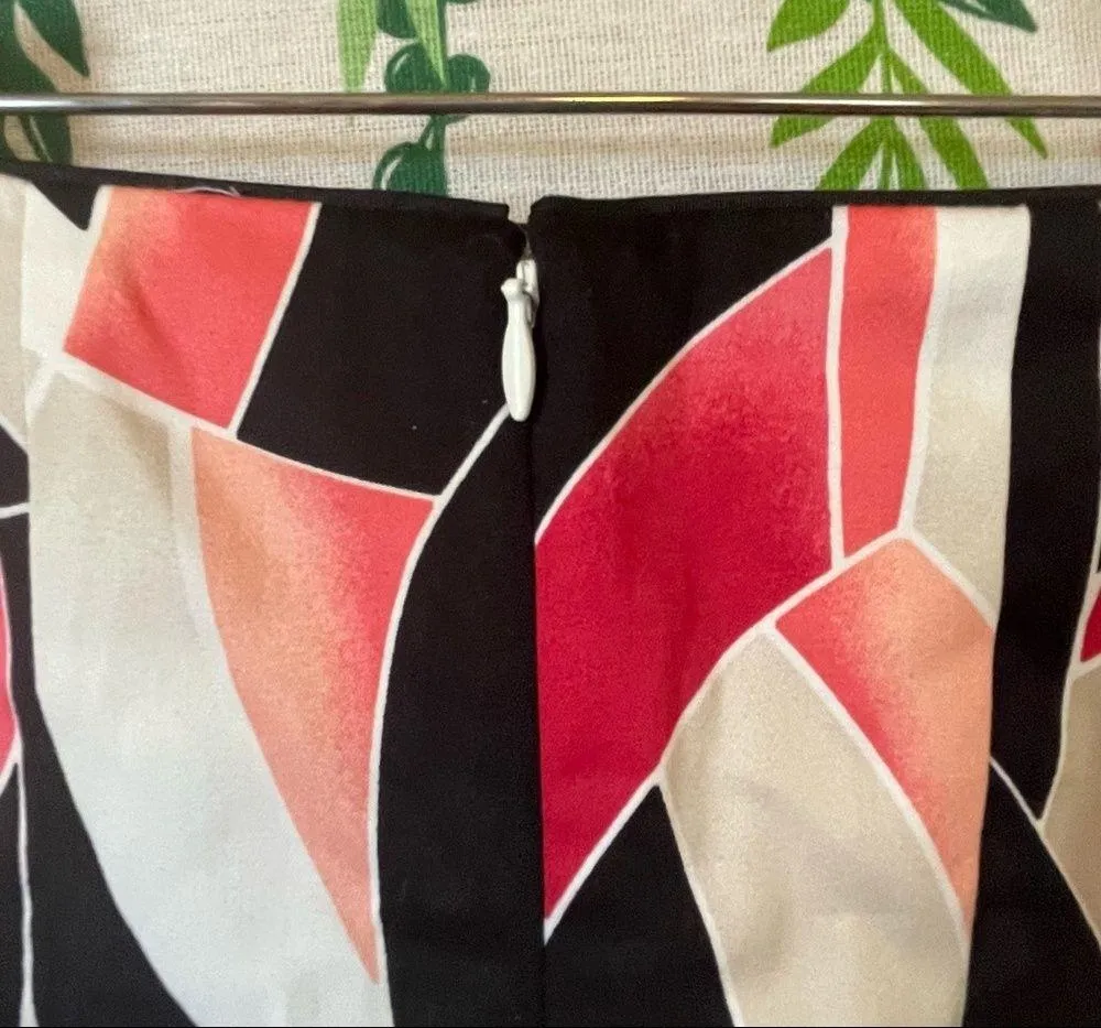 Size 2 White House Black Market Pencil Skirt A1 - Image 5