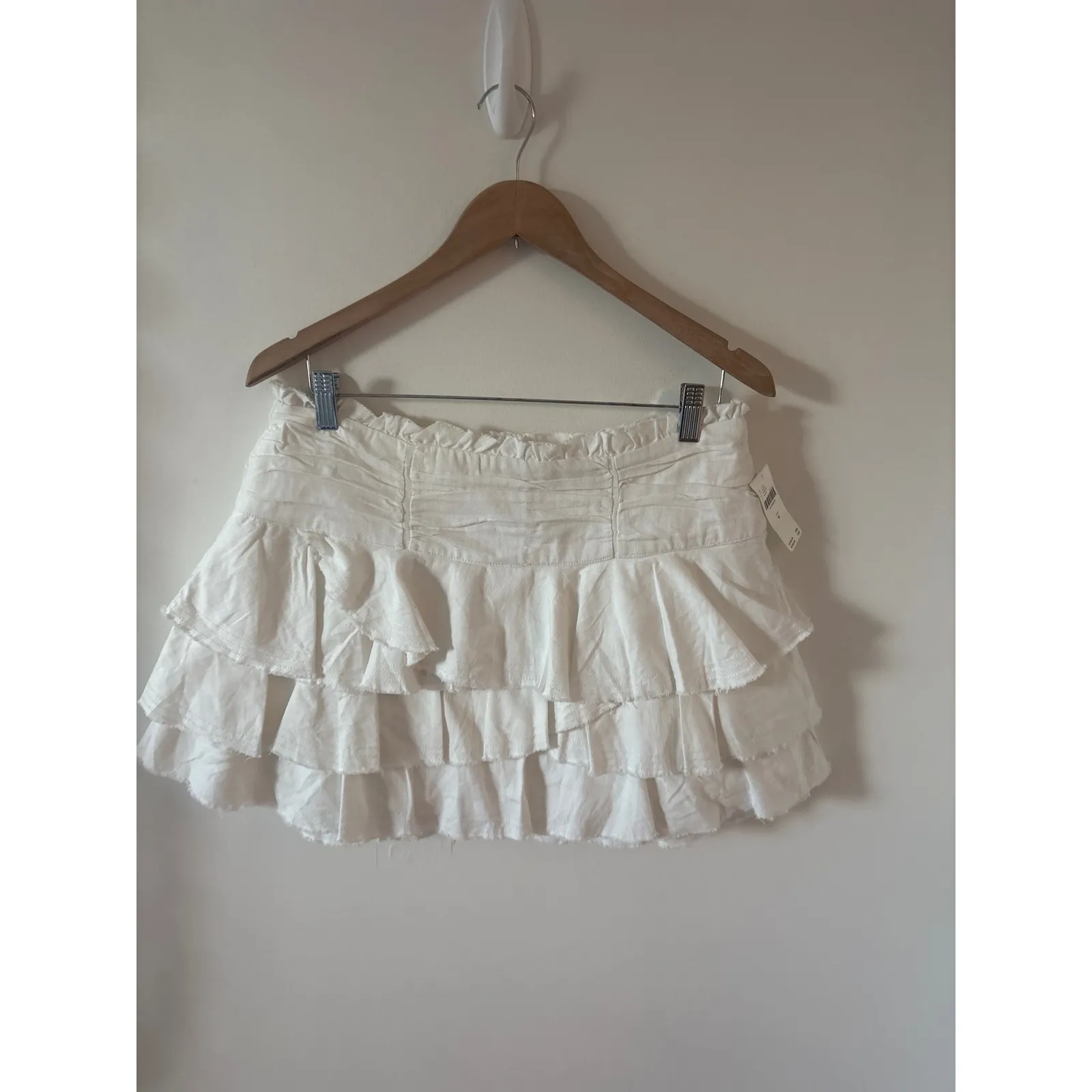 NWT By‎ Anthropologie Ruffled Denim Mini Skirt Size Medium - Image 2