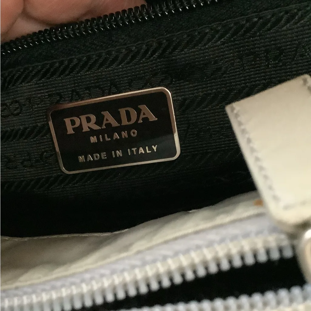 Prada Authentic  nylon tote bag 🌷🌷🌷 - Image 16