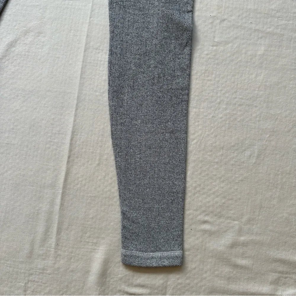 Wunder Under Pant in Herringbone White Black / Black Size 8 - Image 5