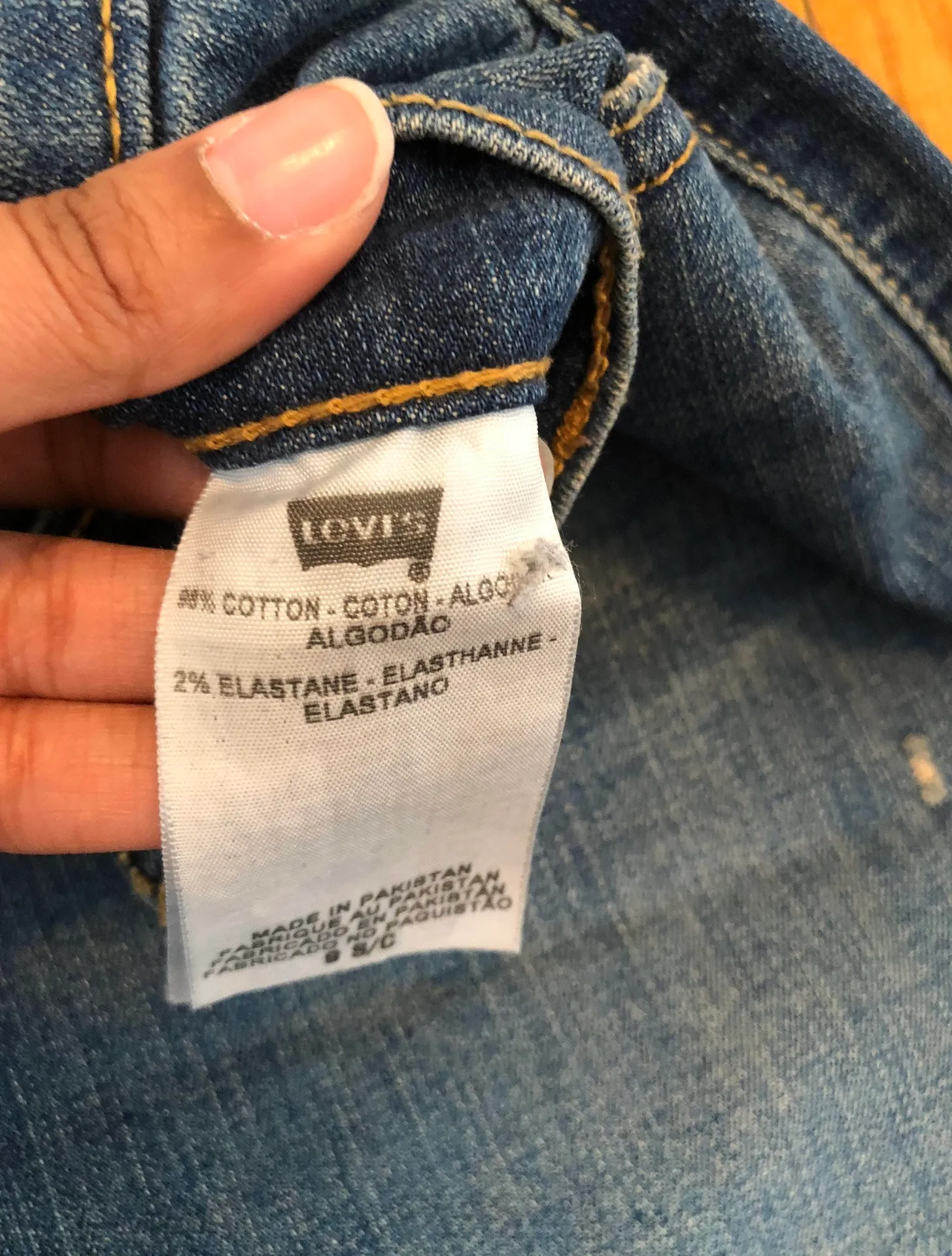 Levi's Distressed Jeans - Image 8
