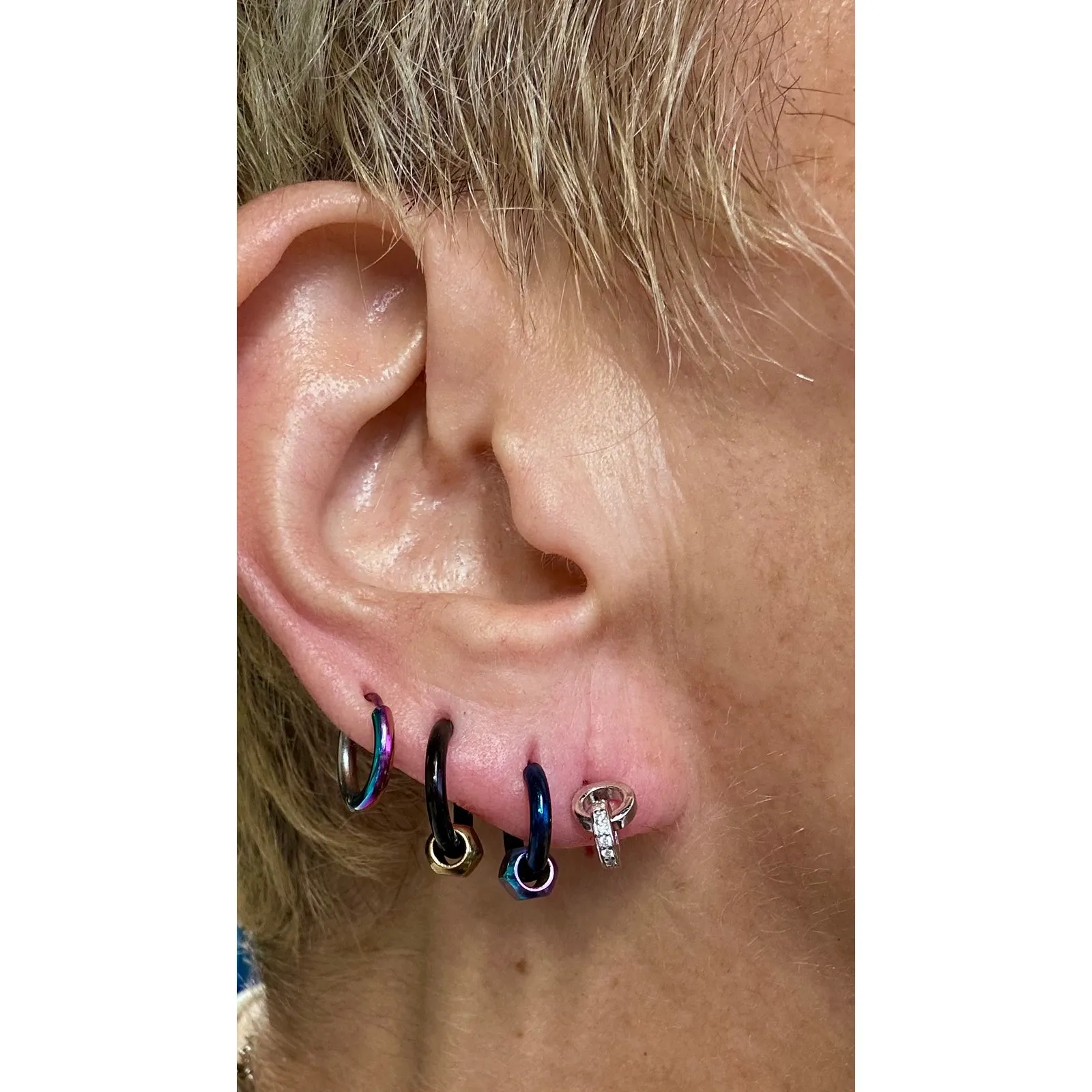 .925 Silver Moissanite Circle Drop Earrings - Image 5