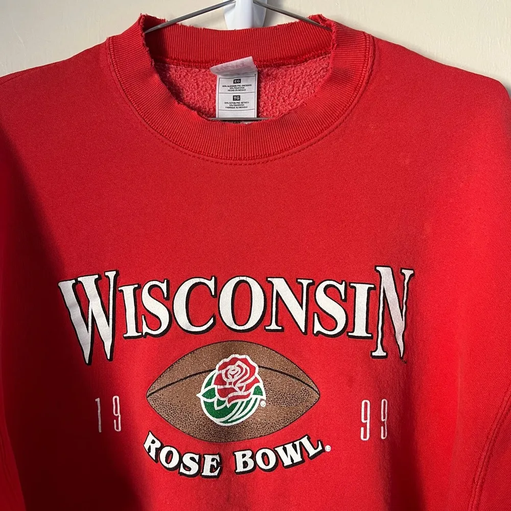 Vintage 1999 Wisconsin Rose Bowl  Heavy Cotton Sweatshirt XL - Image 2
