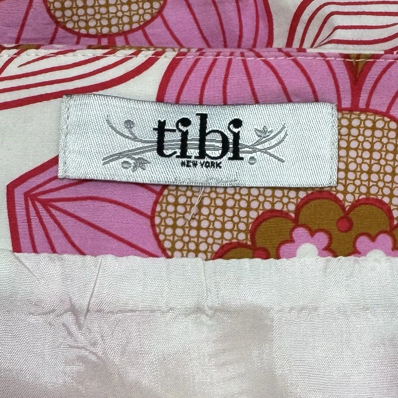 Tibi Floral Mini Skirt Pink White Crocheted Lace Panel Vibrant Preppy Y2K 90s - Image 8