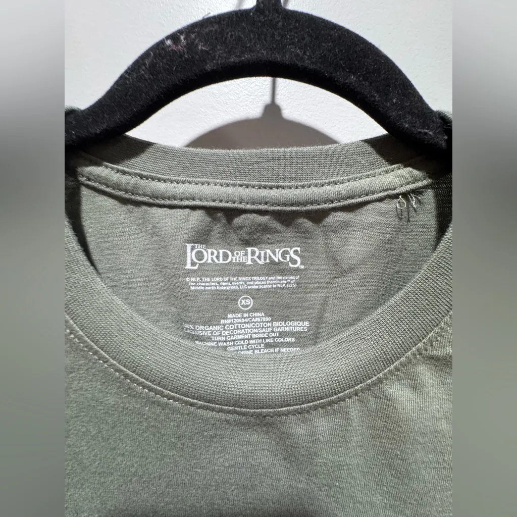The Lord of the Rings Embroidered Title T-Shirt - Image 4