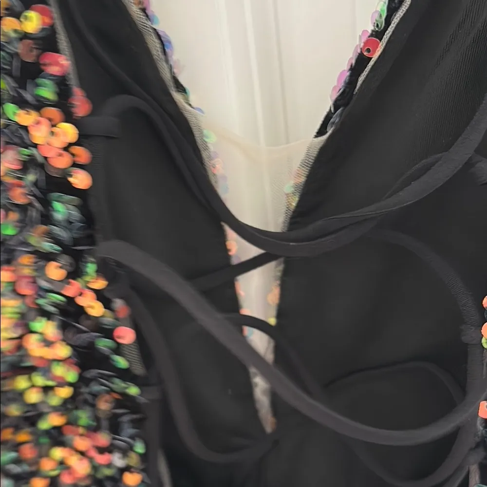 Black Sequin iridescent prom dress Size M - Image 6