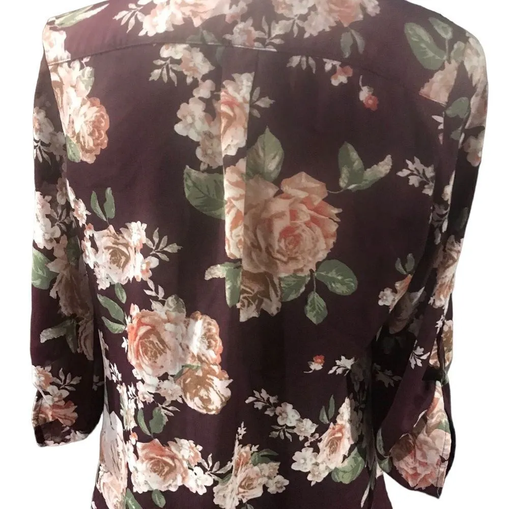 Rue 21 Size Medium Burgundy Floral Blouse - Image 11