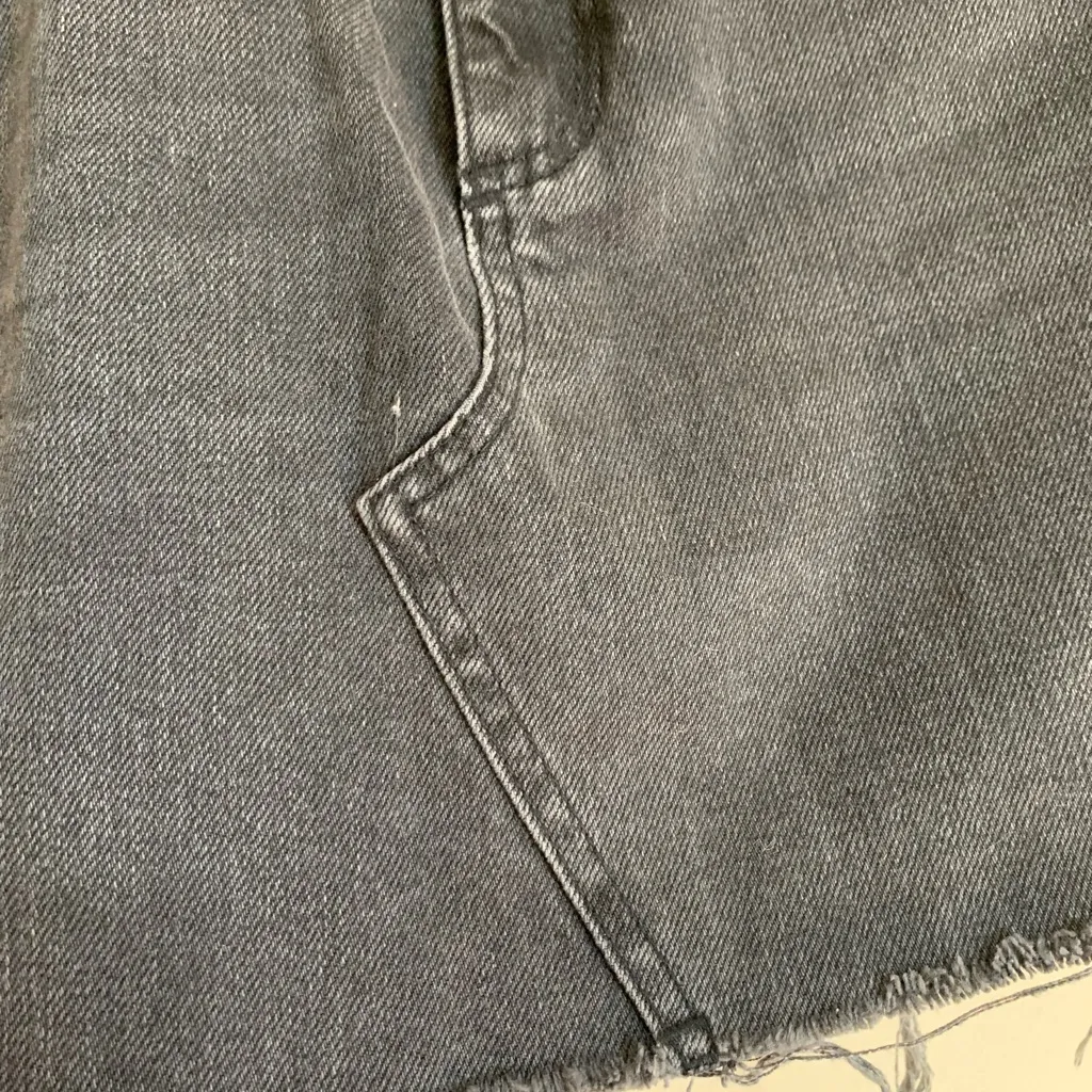 Urban Outfitters Skirt Black Denim Womens Size Small BDG Fall Summer Casual - Image 2