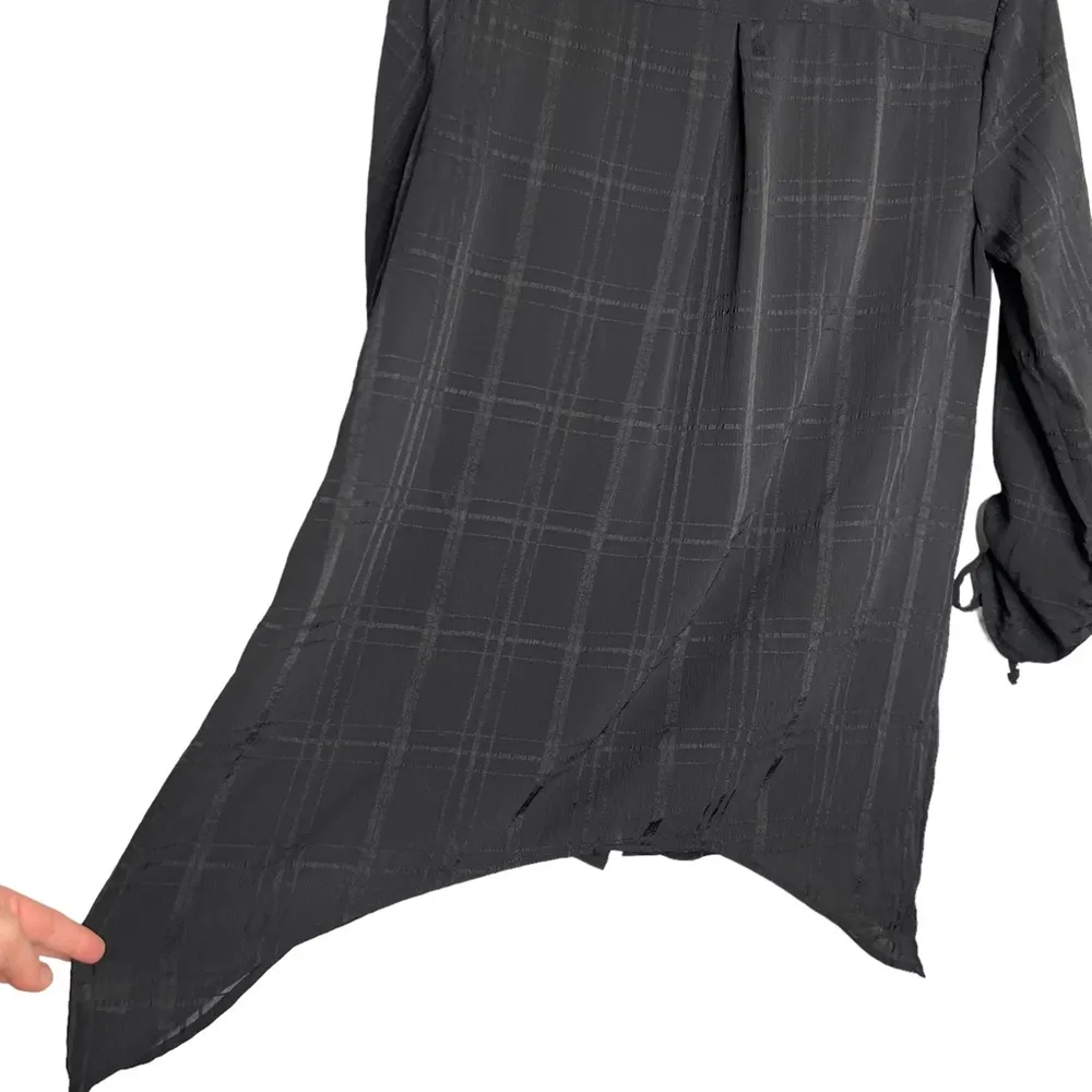 New Directions Black Grid Ruched Sleeve Shark Bite Hem Blouse Size M - Image 8