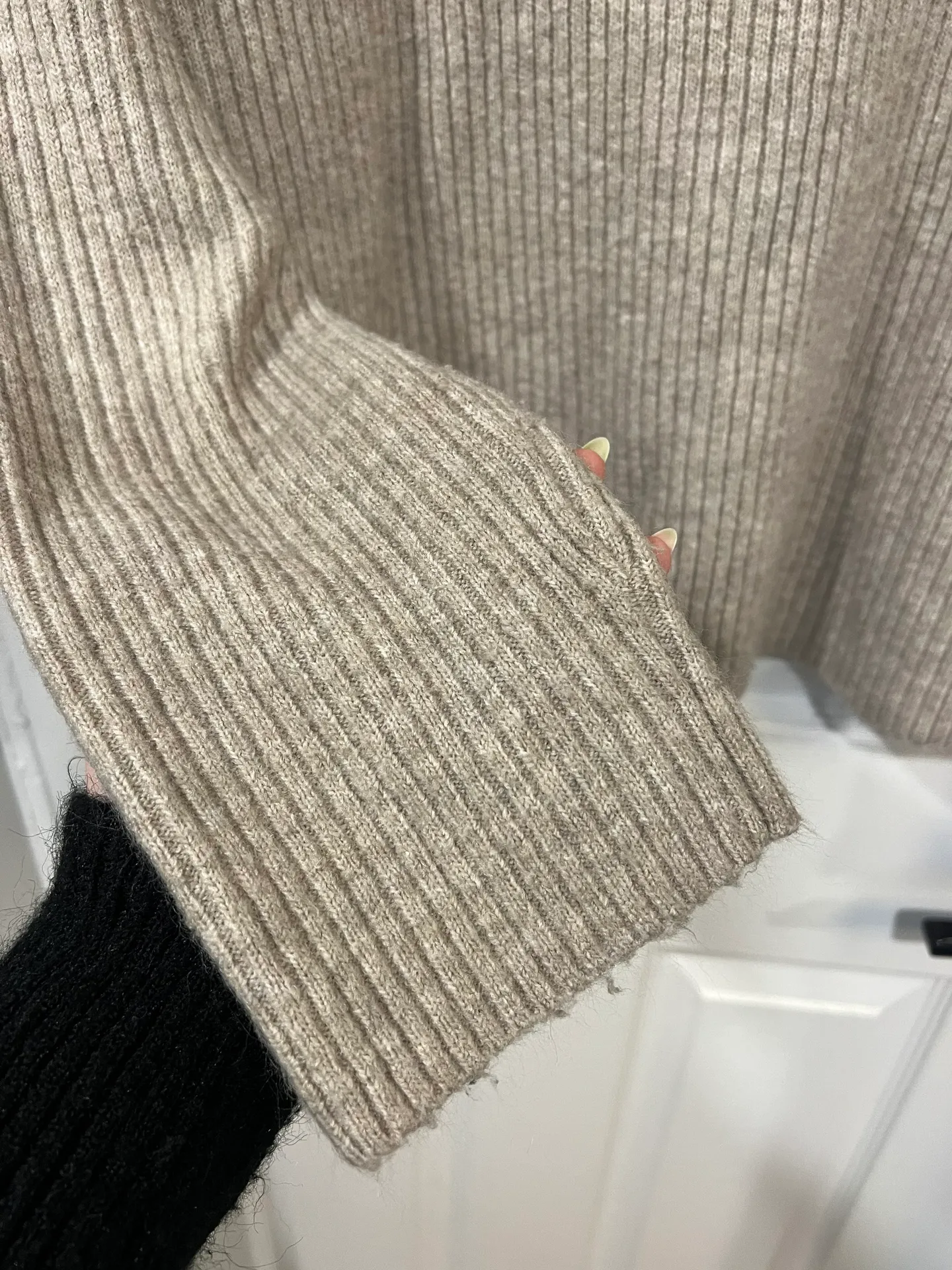 H&M Brown Turtleneck Sweater - Image 2
