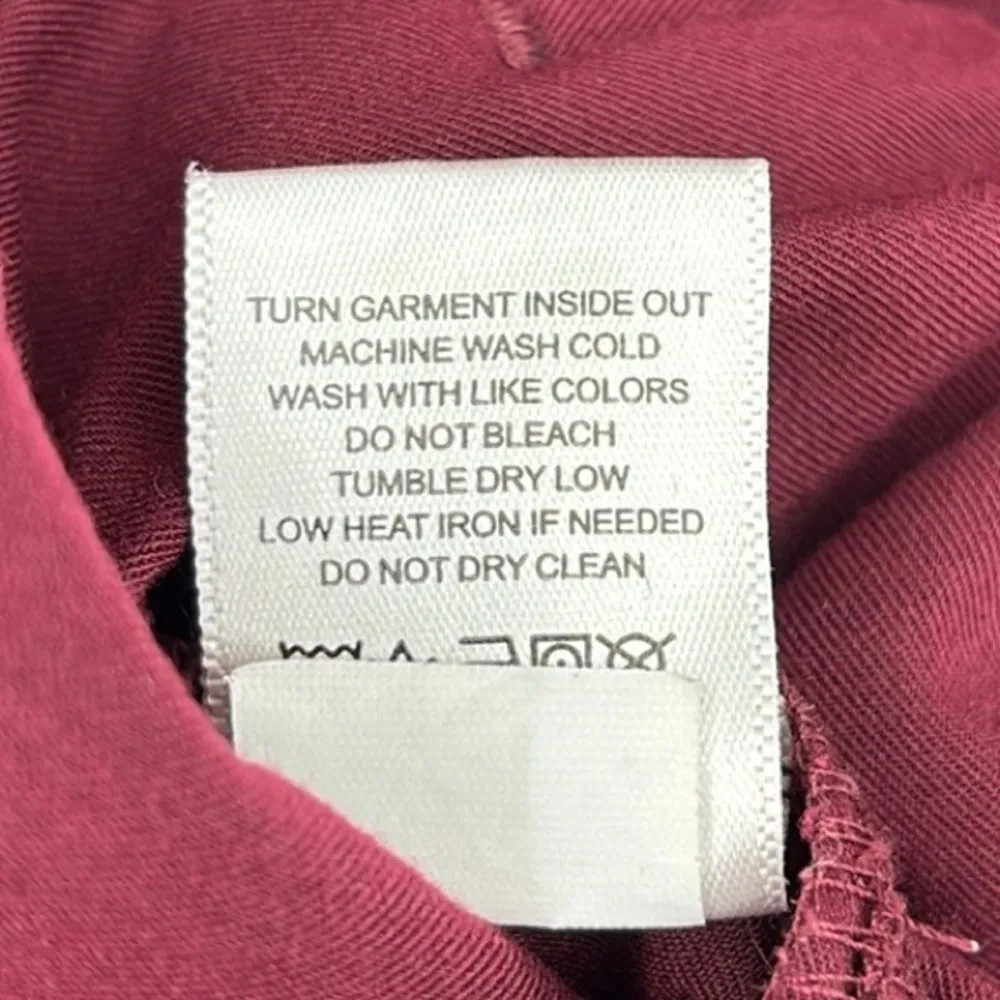 Figs Casma 3-pocket V-Neck Scrub Top Women’s Size Small in Burgundy - Image 8