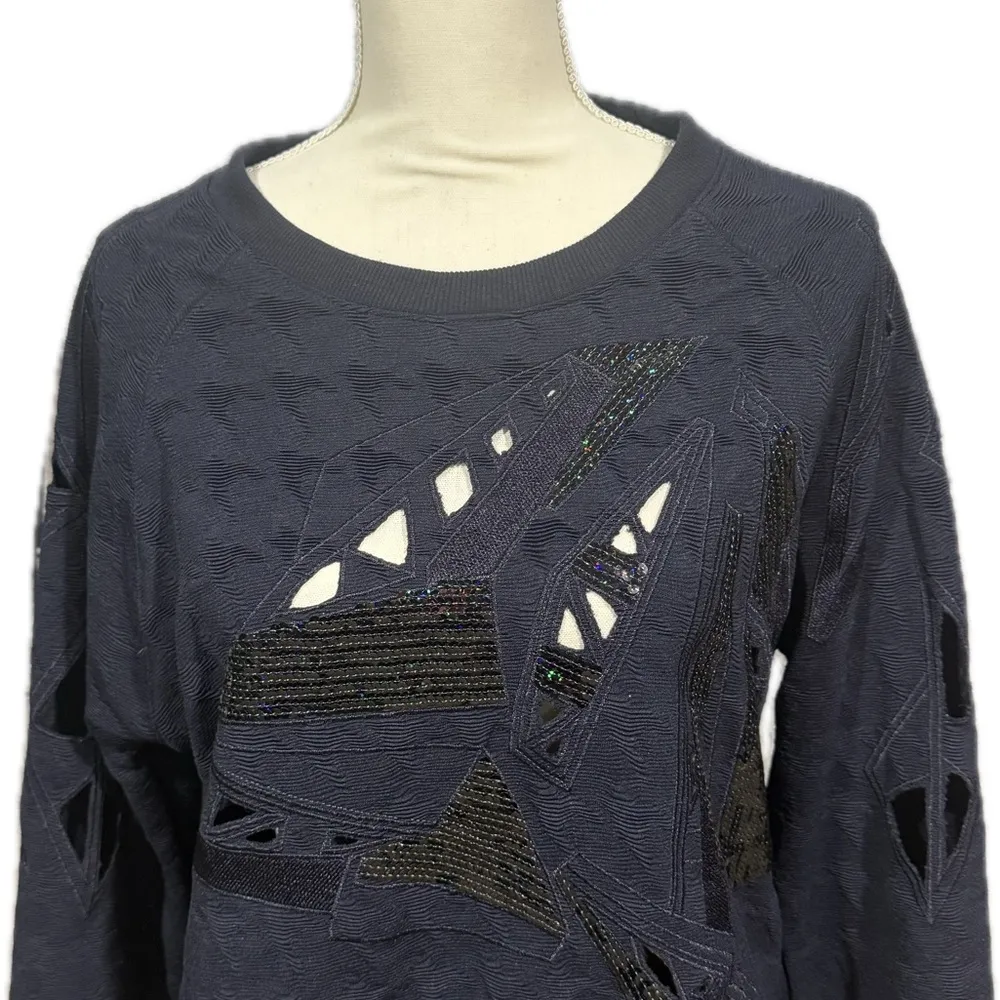 Comme USA navy blue oversized sequin cut out sweater size small - Image 3