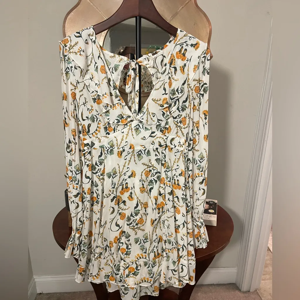Free People Women’s Floral Long Sleeve Mini Dress Tie Back White Mini Ruffle 🌼 - Image 3