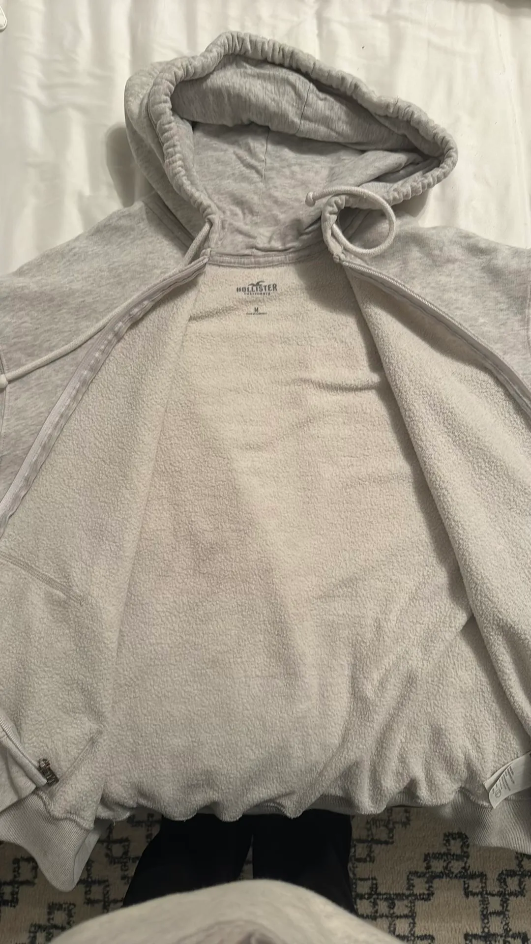 Light grey  Zip Up - Image 3