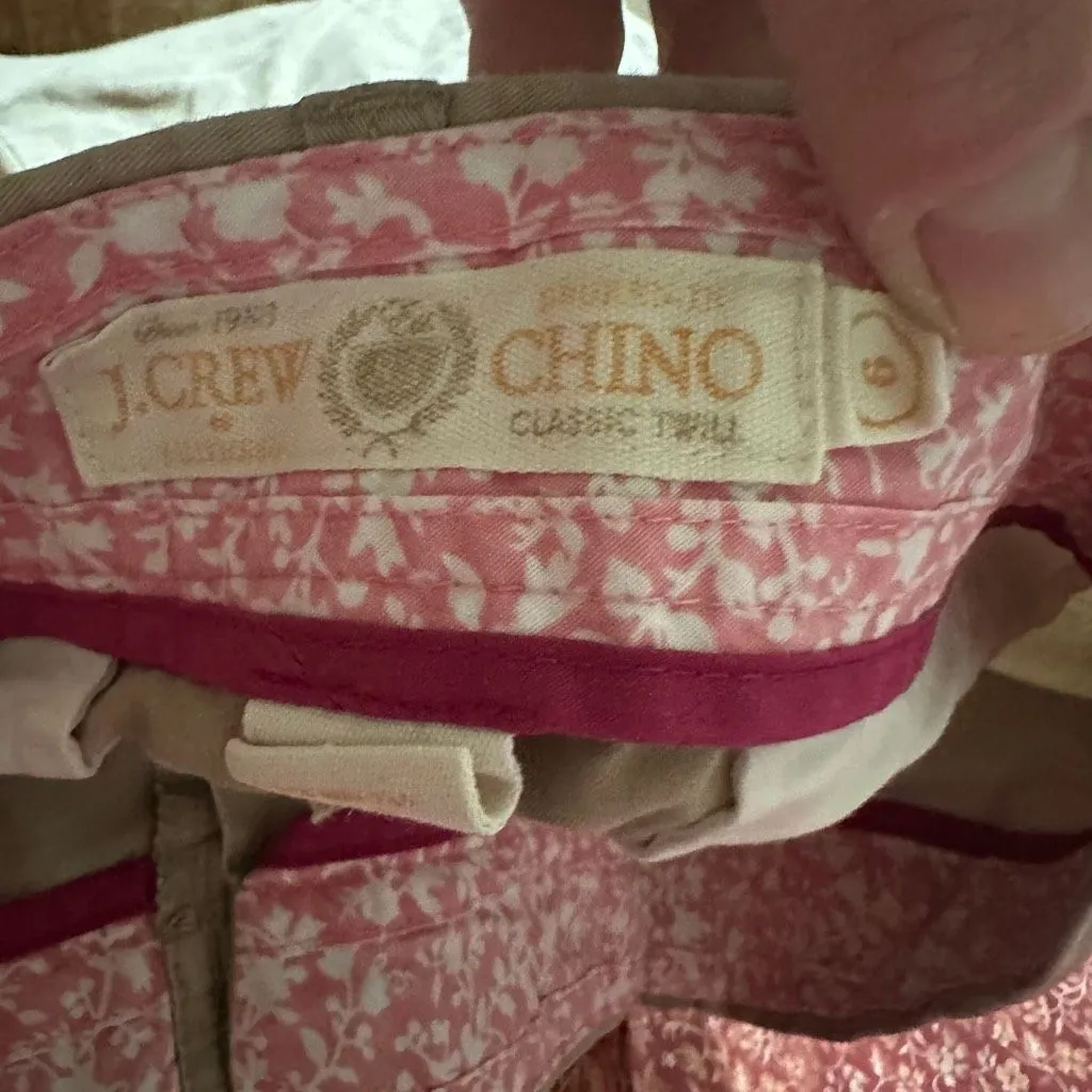 J Crew tan minimalist normcore classic size 6 chino shorts - Image 2