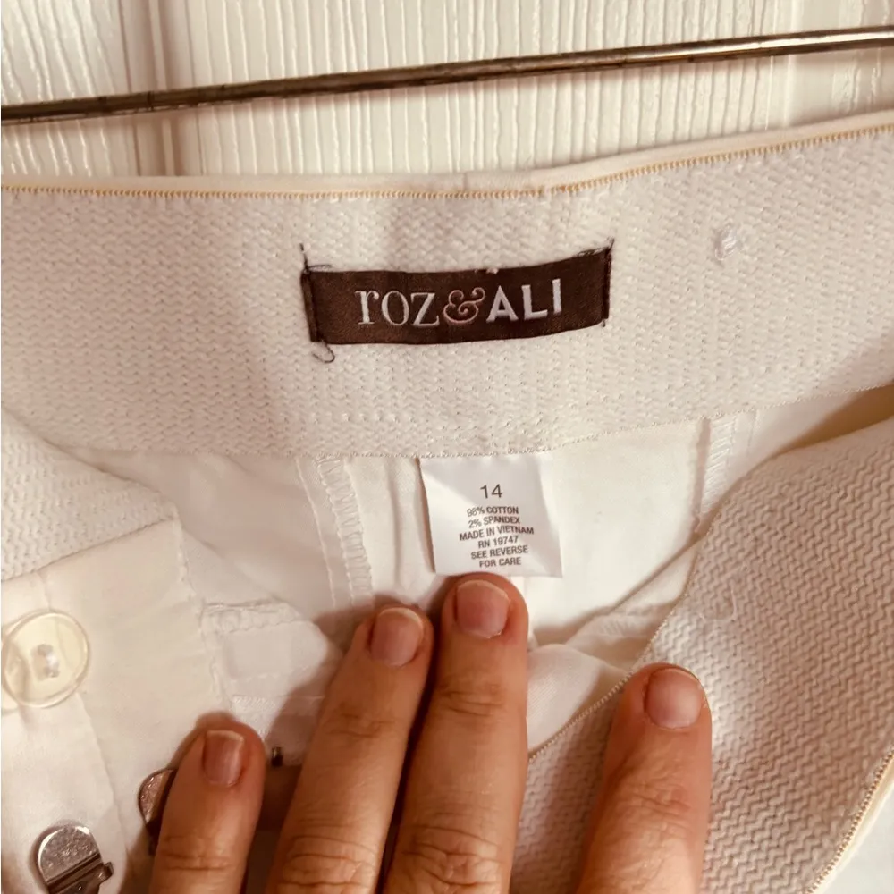 White Tailored Shorts - Image 3