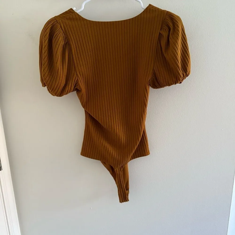 Tularosa Quinn Fitted Puff Sleeve Bodysuit - Image 7