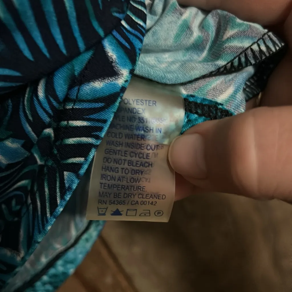 Peter Nygard Multicolored Snake Skin Cowl Neck Sleeveless Women's‎ Top S:Small - Image 4