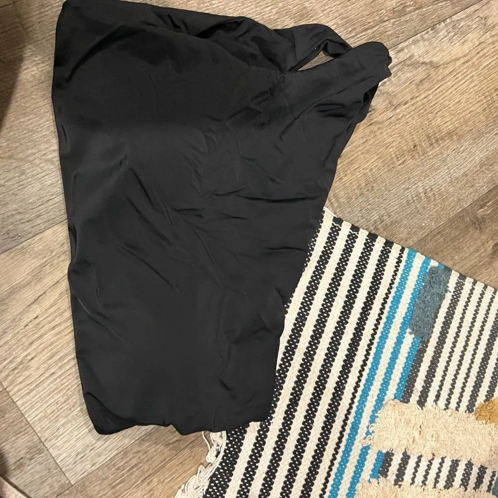 Summersalt size 12 black bikini top - Image 2