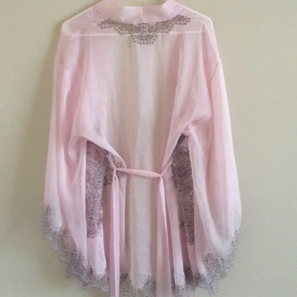 Victoria’s Secret Pink Chantilly Lace Robe - Image 6