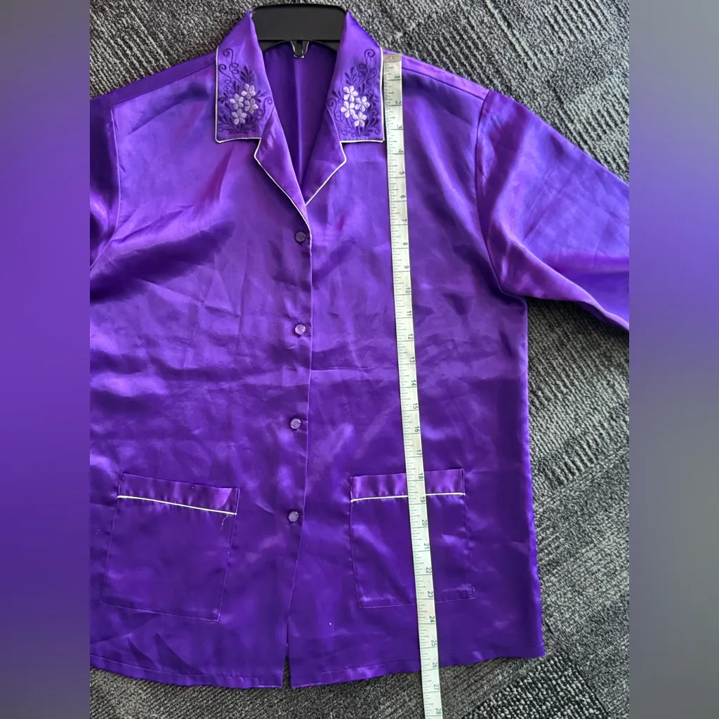 Vibrant Purple Satin Pajama Set 💜 Y2K Glam Sleepwear (M) Size M - Image 7