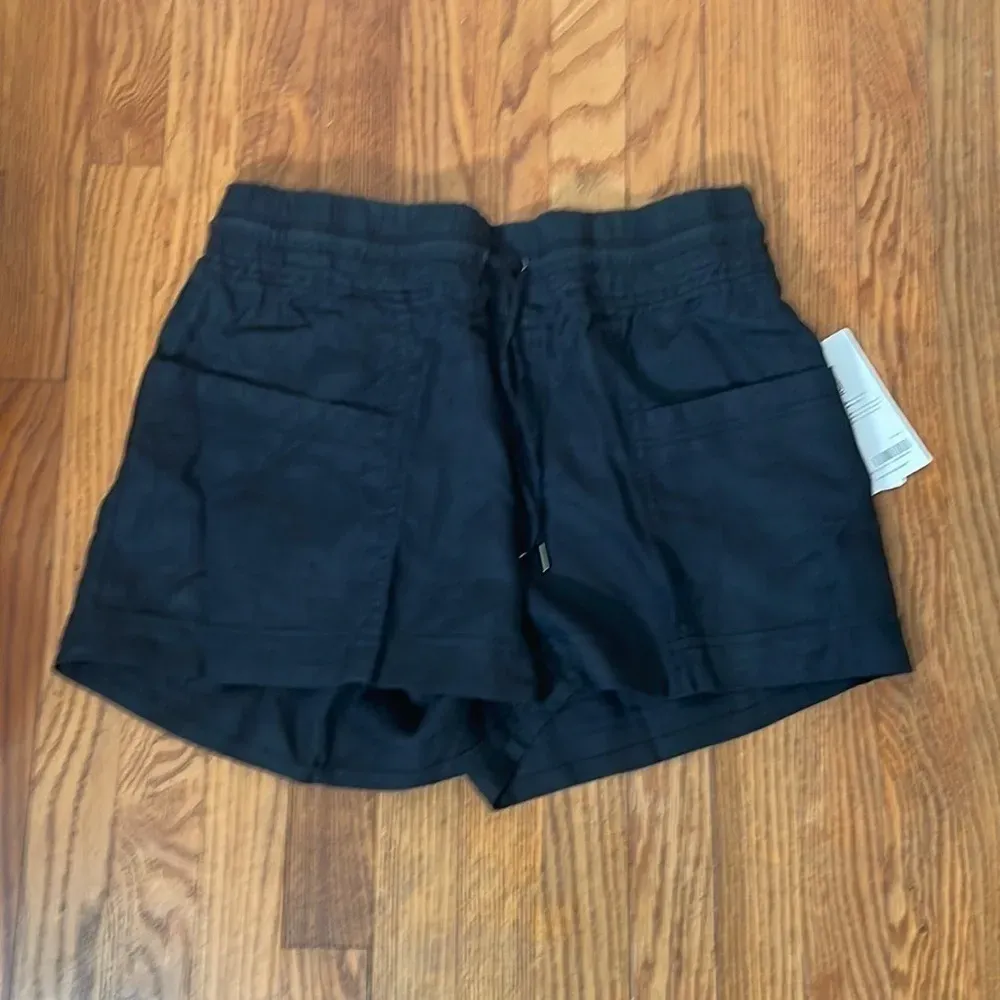 Athleta Cabo 100% Linen 4” Short Black size 14‎ NWT - Image 2