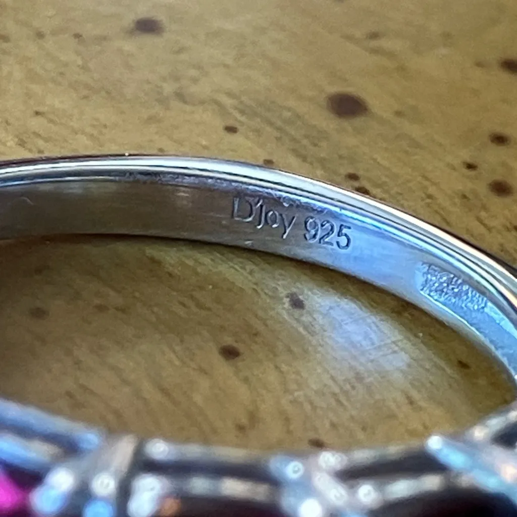 Natural Tanzanian Wine Garnet Sterling Silver Ring Size 7 - Image 6