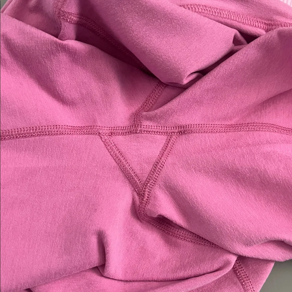 Beyond Yoga Spacedye In the Mix Biker Short Pink Bloom Heather Size Medium - Image 4