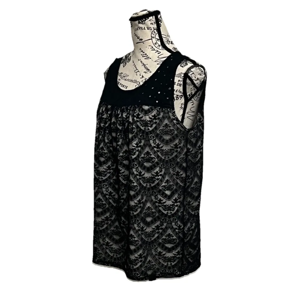 LOFT Black Lace Eyelet Tunic Blouse Women’s M Goth Witchy Vampy  Career Preppy - Image 3