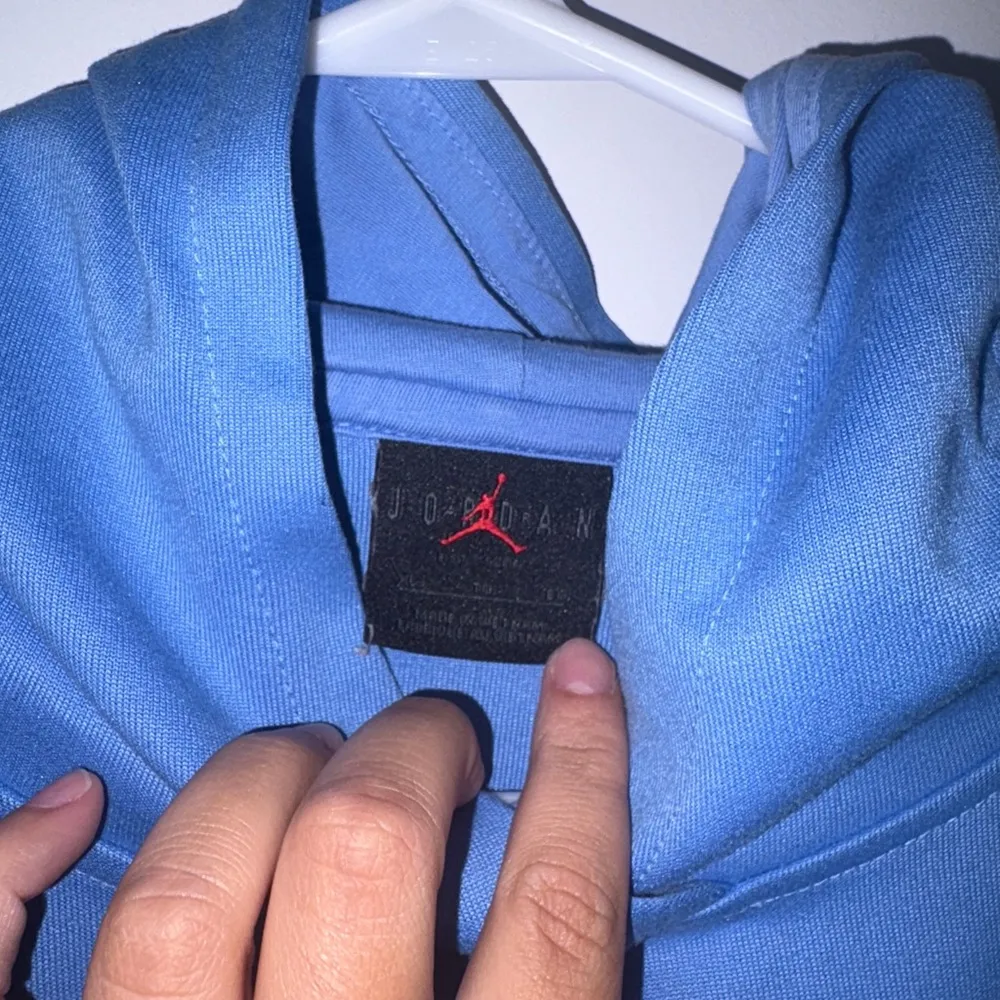 Women’s Jordan UNC Blue Sweatshirt Size: XL - Image 2