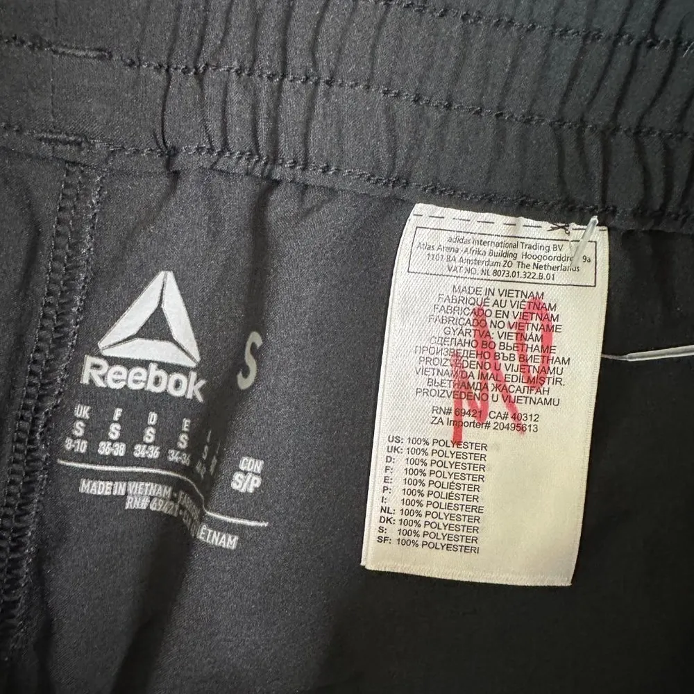 Reebok  Black Athletic Shorts Men's Small - Image 4