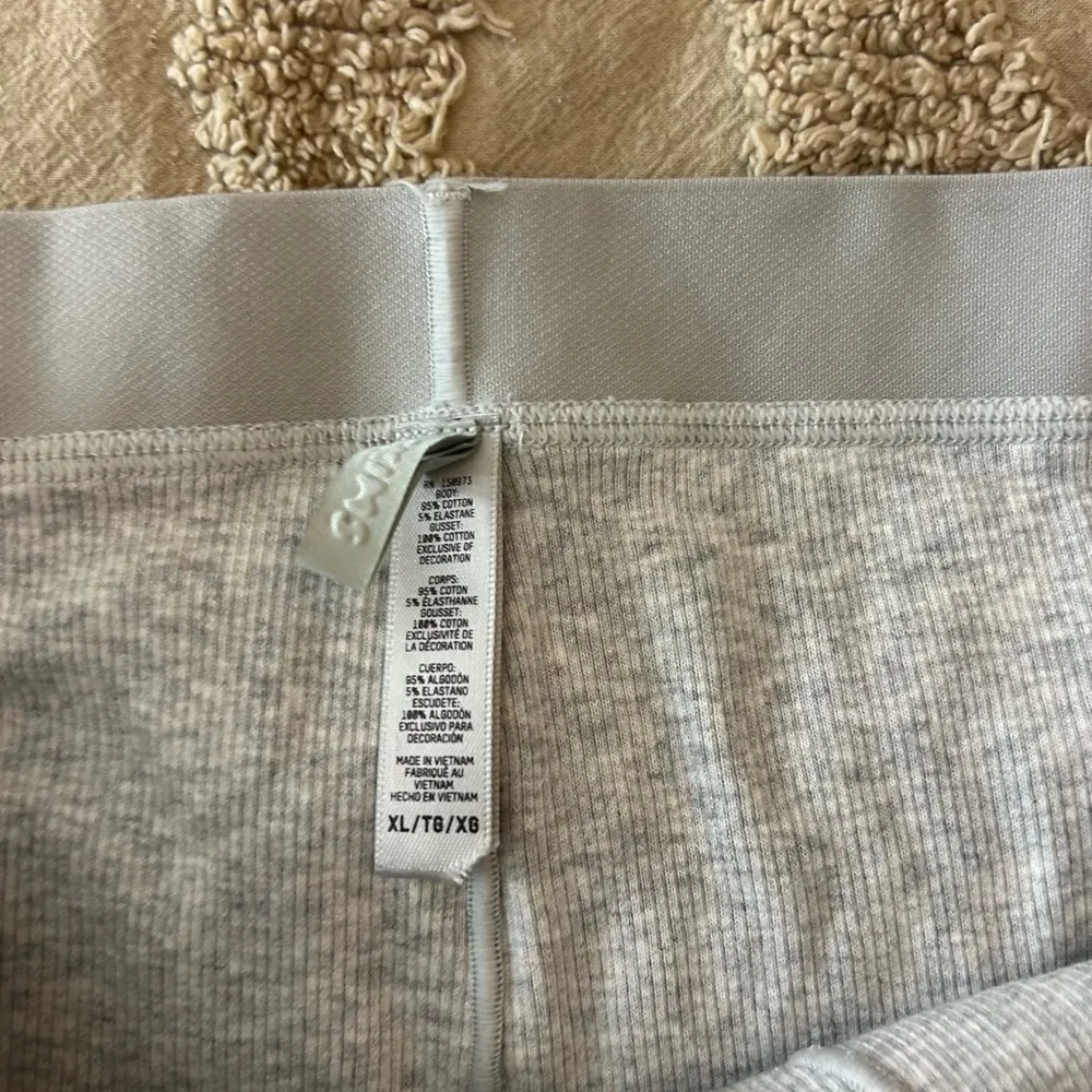 Skims Cotton Rib Boxer - Image 3