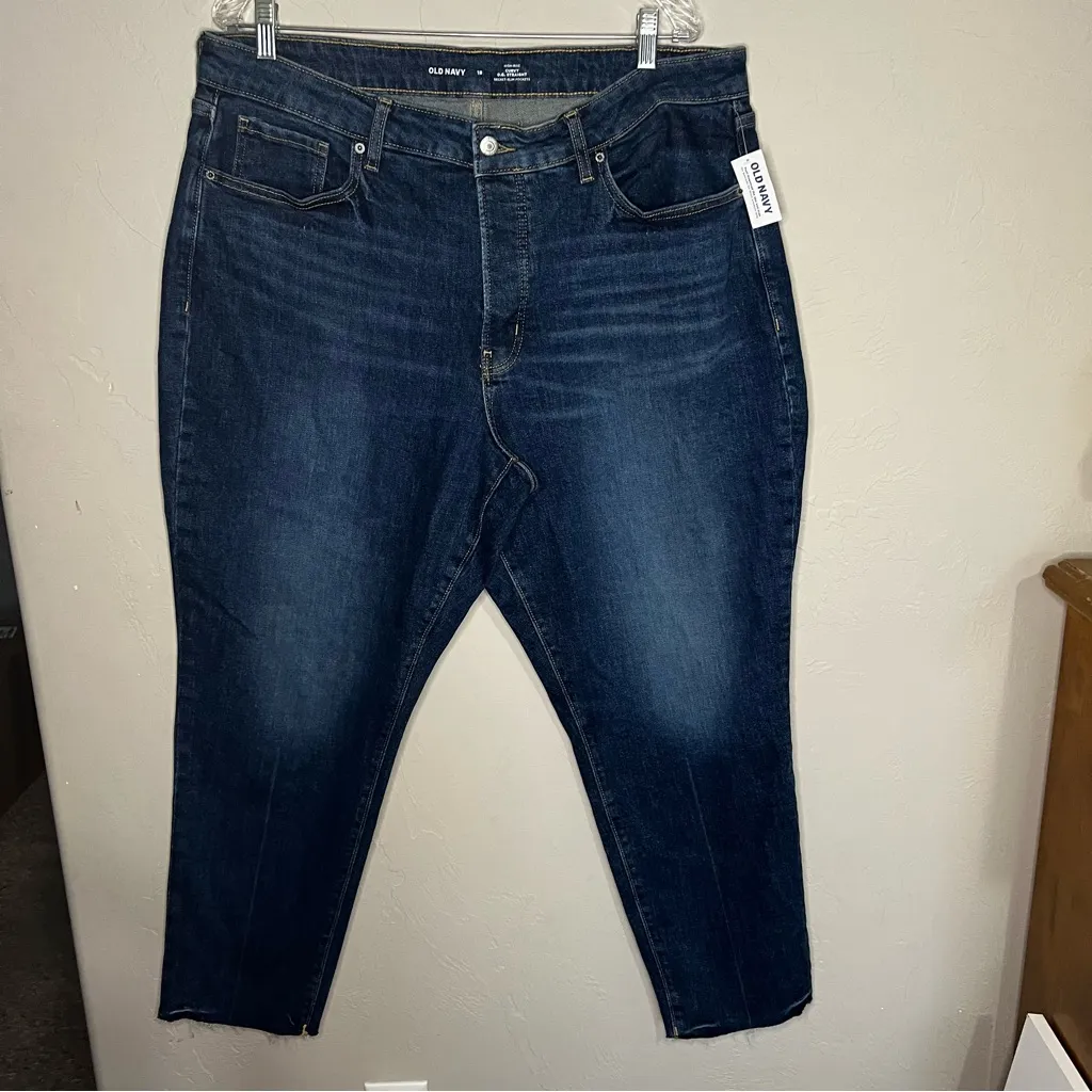 NWT  Lagos High Rise Curvy OG Straight Button Fly Raw Hem Denim Jeans - Image 2