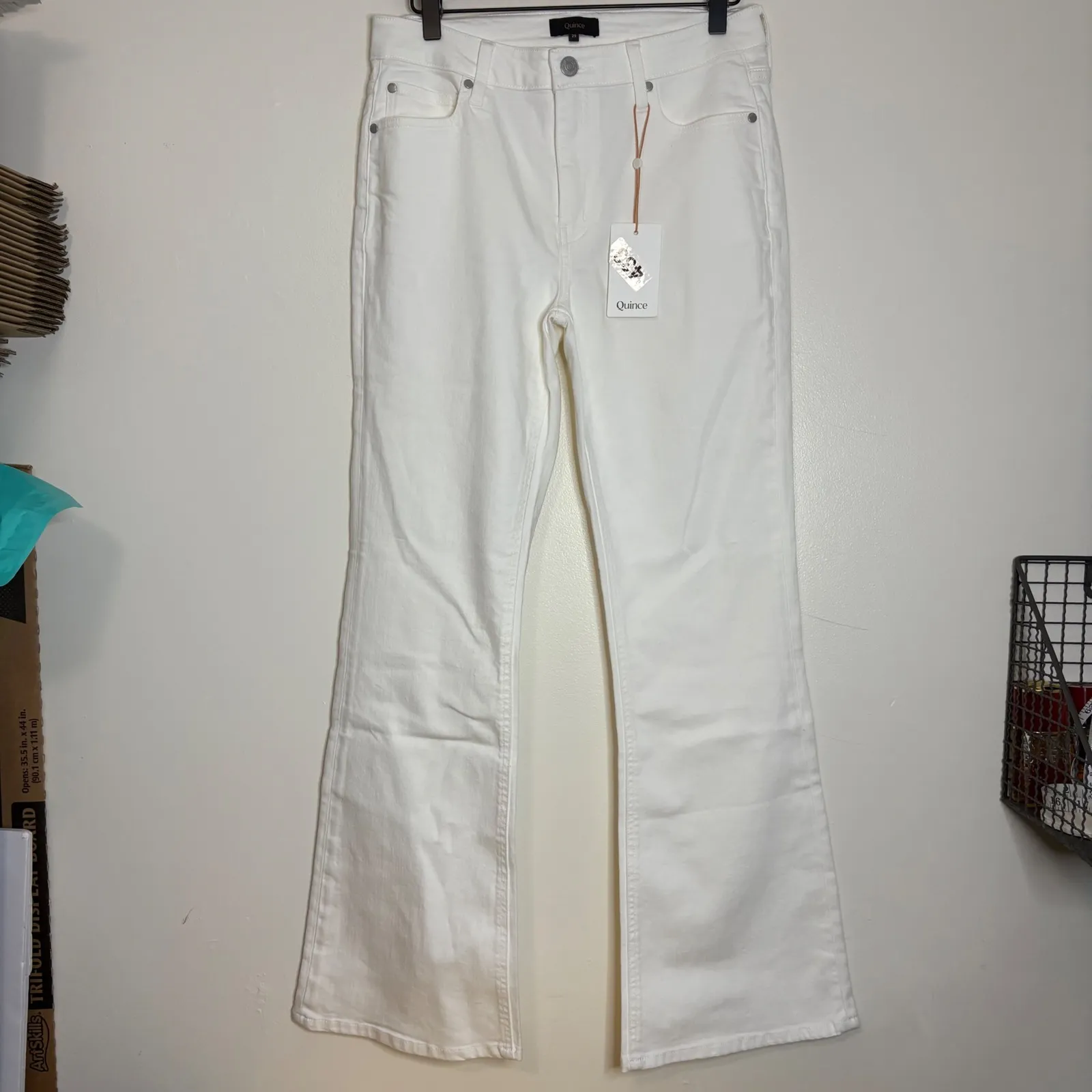 Quince Luna Stretch Flare Jeans Cloud White Size 29‎ - Image 3