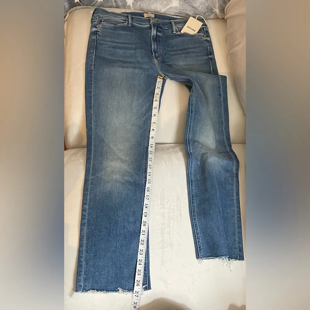 NWT MOTHER Denim Mid Rise Dazzler Ankle Fray Jeans Riding Cliffside Size 32 - Image 15