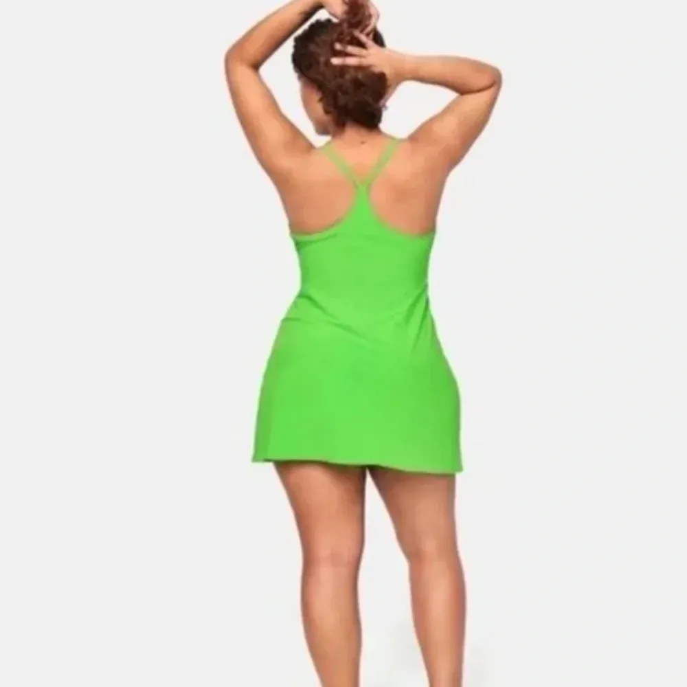 NWT Outdoor Voices Powerpuff Girls green Limited Edition Exercise Dress large - Image 2